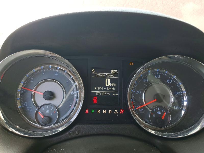 47744606 :رقم المزاد ، 2C4RC1BG1GR261586 vin ، 2016 Chrysler Town & Country مزاد بيع