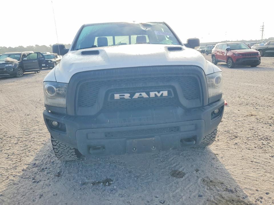 Продажа на аукционе авто 2018 Ram 1500, vin: 1C6RR7YT5JS111791, номер лота: 47992426