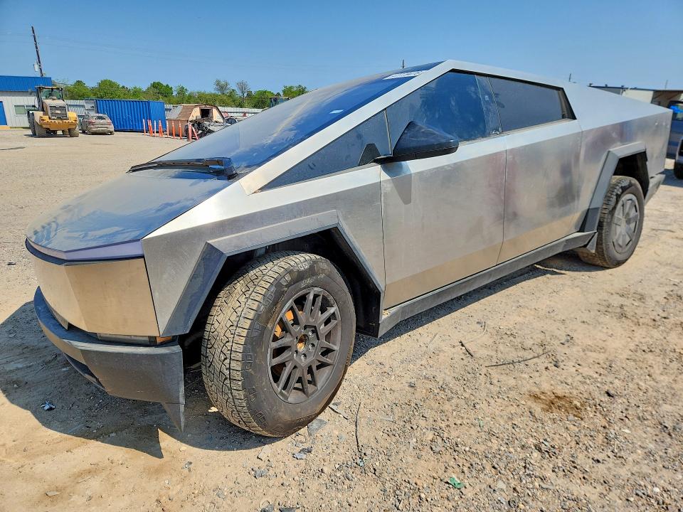 Aukcja sprzedaży 2025 Tesla Cybertruck, vin: 7G2CEHED6SA070996, numer aukcji: 47779476