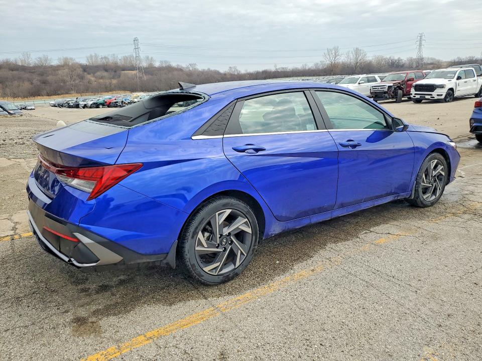 Продаж на аукціоні авто 2024 Hyundai Elantra, vin: KMHLS4DG5RU764675, номер лоту: 46713116