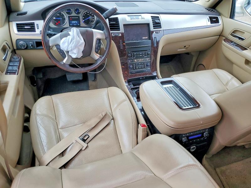 45828656 :رقم المزاد ، 1GYS4CEF9ER166428 vin ، 2014 Cadillac Escalade مزاد بيع