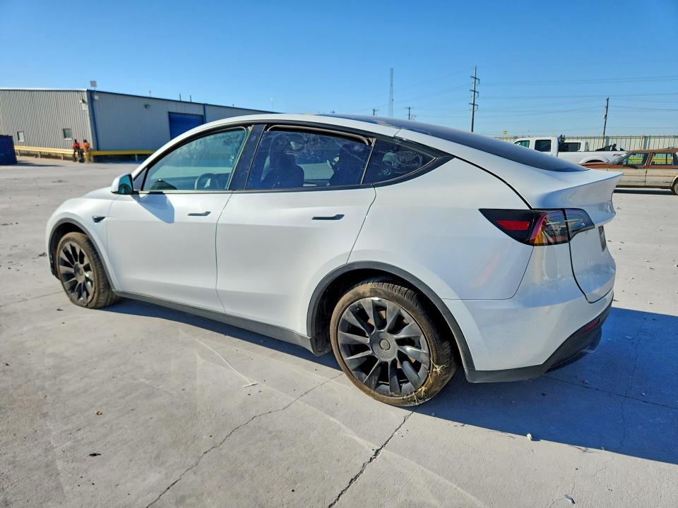 46930136 :رقم المزاد ، 7SAYGDEE6PA033493 vin ، 2023 Tesla Model Y مزاد بيع