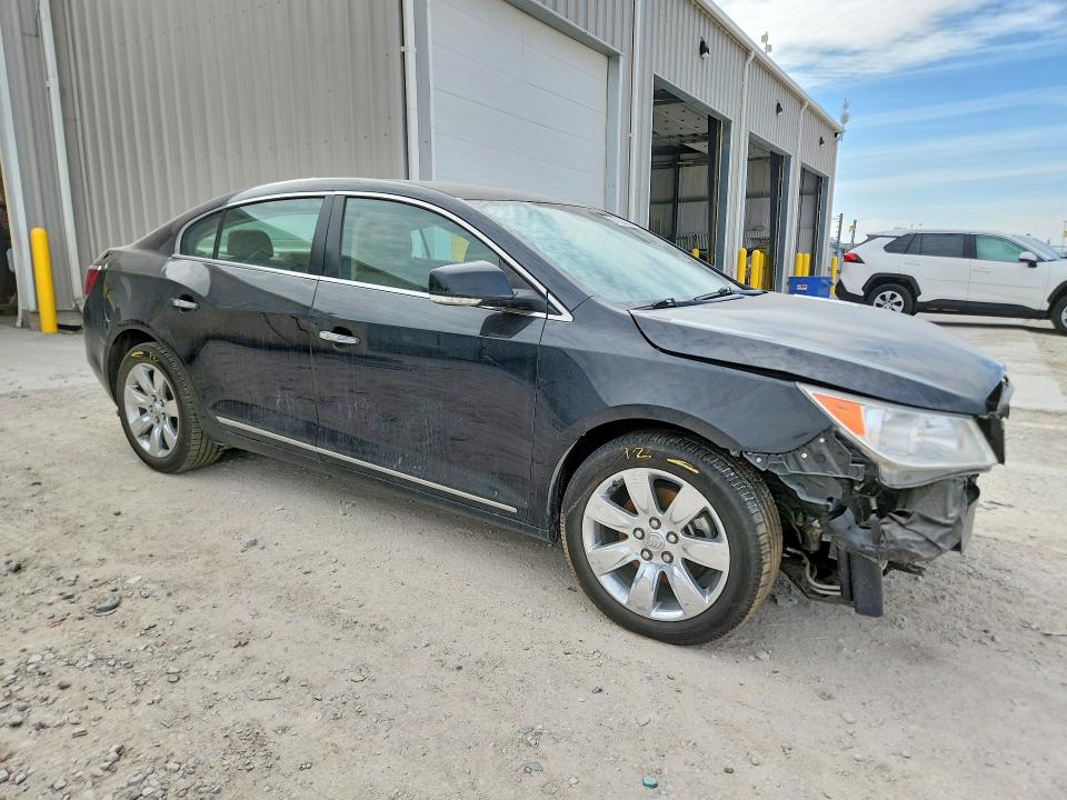 47594546 :رقم المزاد ، 1G4GC5ED1BF244413 vin ، 2011 Buick Lacrosse مزاد بيع