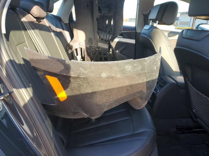 46649546 :رقم المزاد ، WAUPNAF45HN058777 vin ، 2017 Audi A4 مزاد بيع