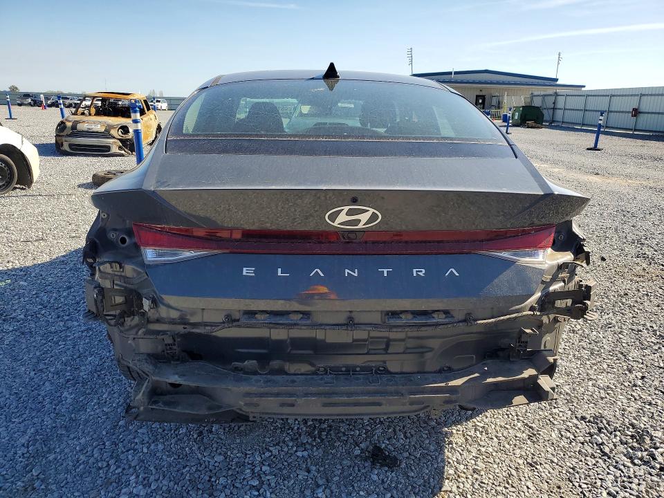 Продаж на аукціоні авто 2024 Hyundai Elantra, vin: KMHLM4DG7RU717691, номер лоту: 46171166