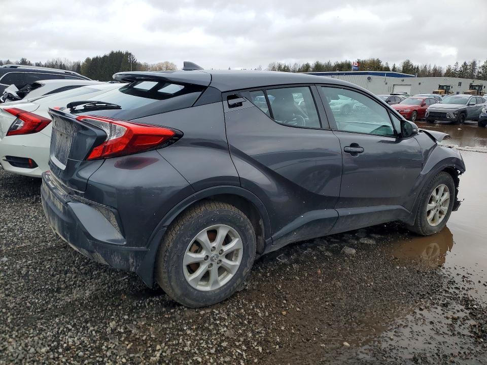 2018 Toyota C-hr მანქანა იყიდება აუქციონზე, vin: NMTKHMBX6JR002612, აუქციონის ნომერი: 79643705