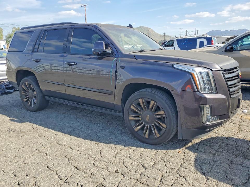 2016 Cadillac Escalade მანქანა იყიდება აუქციონზე, vin: 1GYS3DKJ7GR207577, აუქციონის ნომერი: 41781216