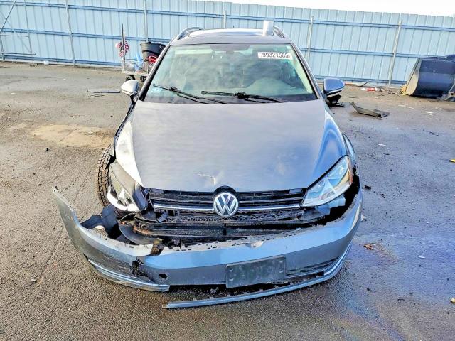 48059526 :رقم المزاد ، 3VWC17AU6HM501517 vin ، 2017 Volkswagen Golf Sportwagen مزاد بيع