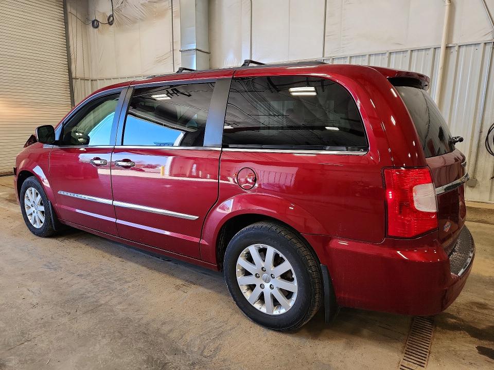 Продажа на аукционе авто 2015 Chrysler Town & Country, vin: 2C4RC1BG5FR583615, номер лота: 45610486