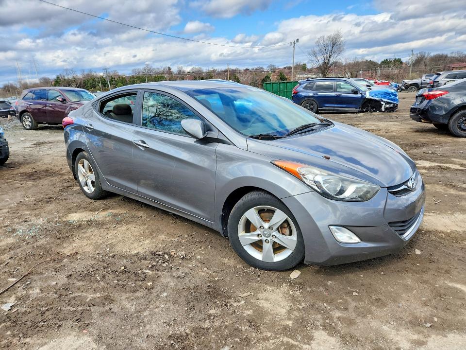2013 Hyundai Elantra მანქანა იყიდება აუქციონზე, vin: 5NPDH4AE0DH377948, აუქციონის ნომერი: 47228036