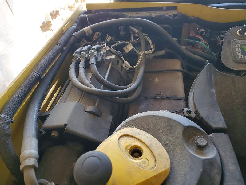 2010 Hyster Industrial Equipment მანქანა იყიდება აუქციონზე, vin: 0441LK, აუქციონის ნომერი: 47048856