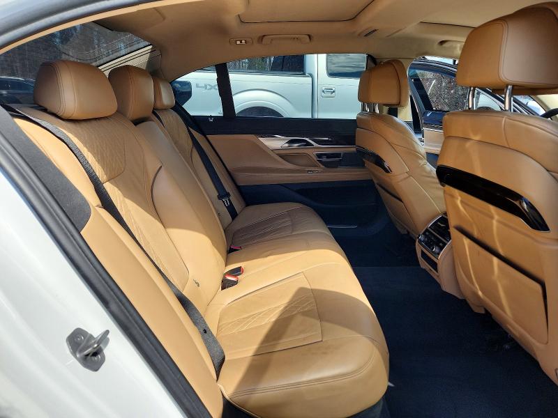 Продаж на аукціоні авто 2022 Bmw 740, vin: WBA7T2C00NCH62750, номер лоту: 45701916