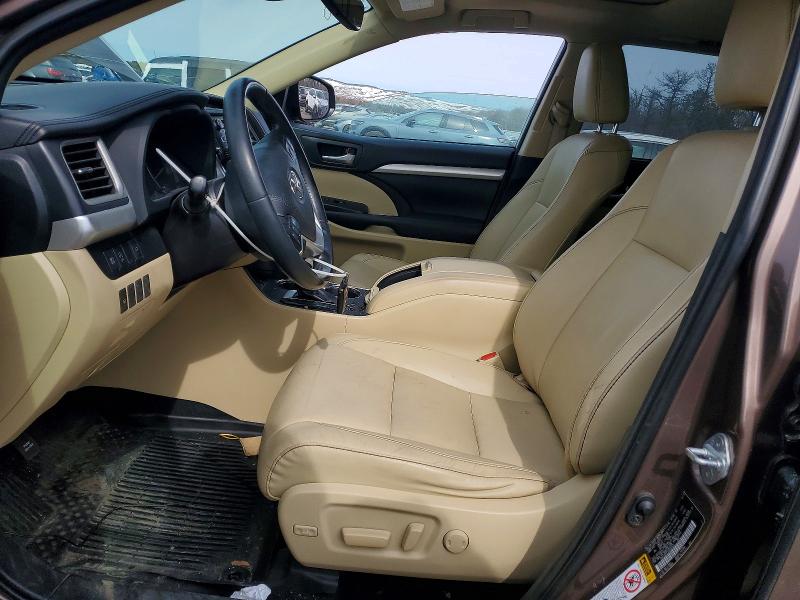 Продажа на аукционе авто 2018 Toyota Highlander, vin: 5TDJZRFH1JS902201, номер лота: 78231915