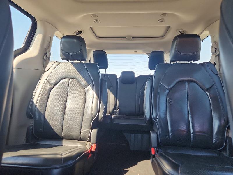 46435896 :رقم المزاد ، 2C4RC1GG0HR721539 vin ، 2017 Chrysler Pacifica مزاد بيع