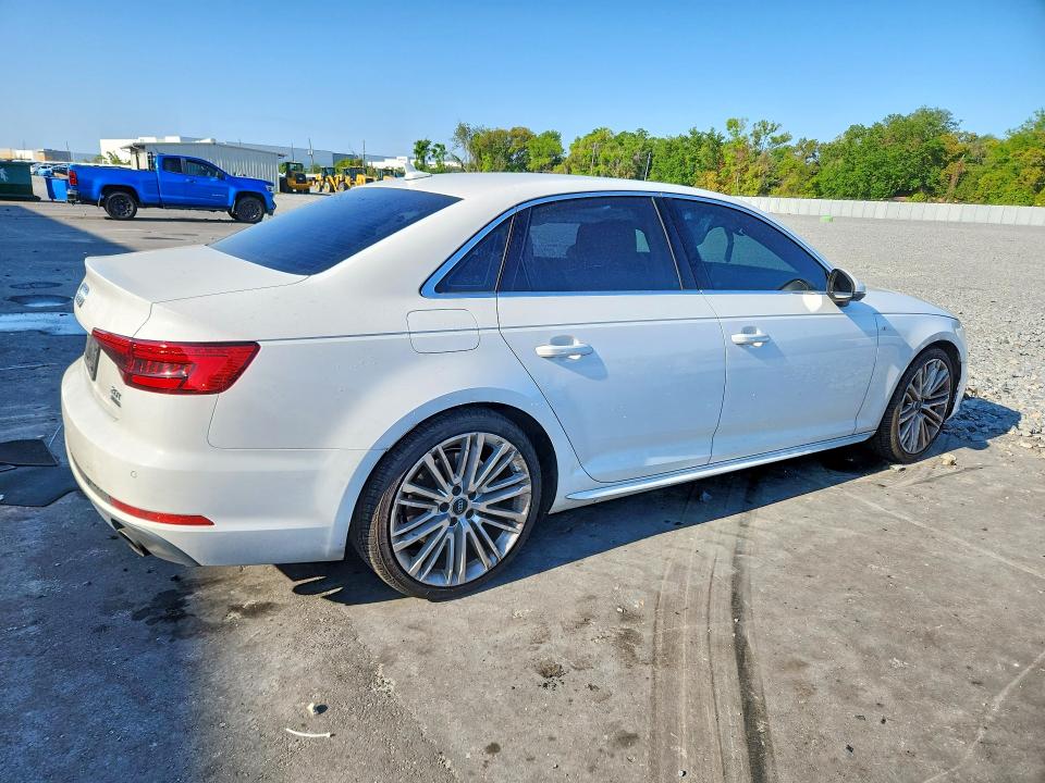 Продаж на аукціоні авто 2017 Audi A4, vin: WAUFNAF45HN006948, номер лоту: 47312716