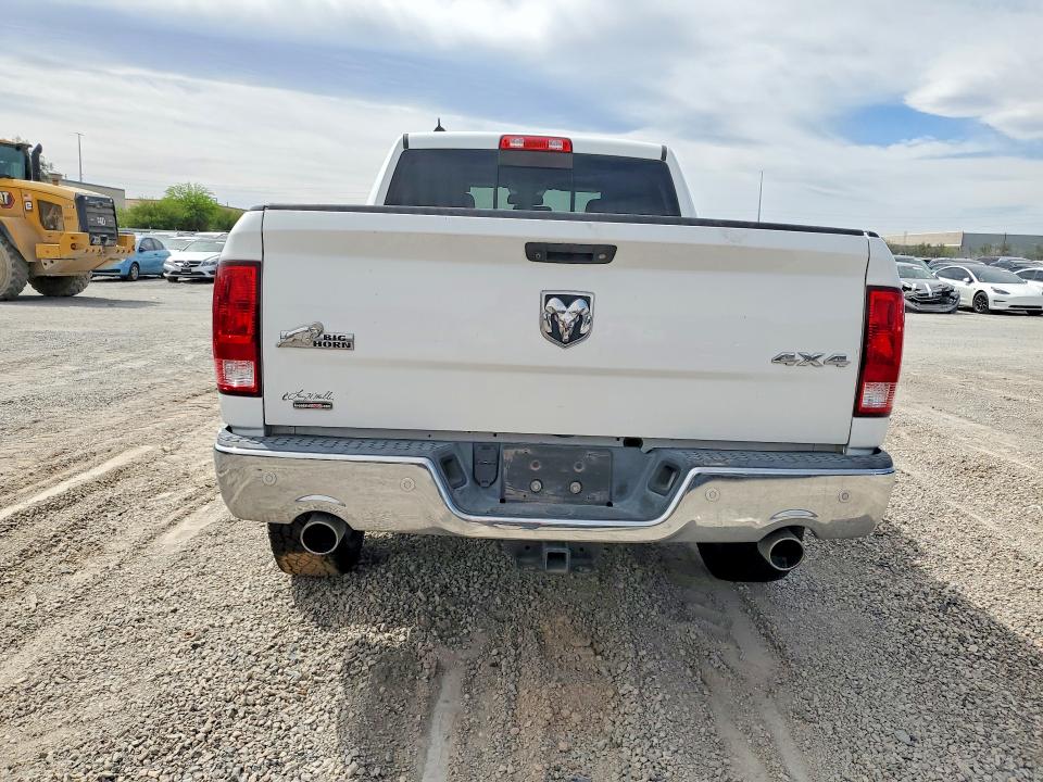 47536126 :رقم المزاد ، 1C6RR7GM7JS227407 vin ، 2018 Ram 1500 مزاد بيع