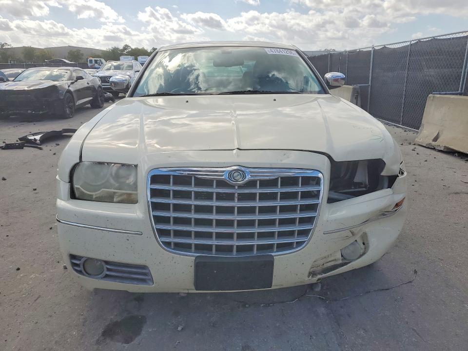 47841296 :رقم المزاد ، 2C3CA5CV8AH292657 vin ، 2010 Chrysler 300 مزاد بيع