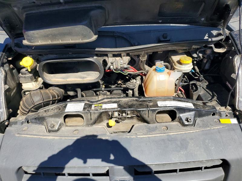 41691716 :رقم المزاد ، 3C6TRVPG6FE520861 vin ، 2015 Ram Promaster 2500 مزاد بيع