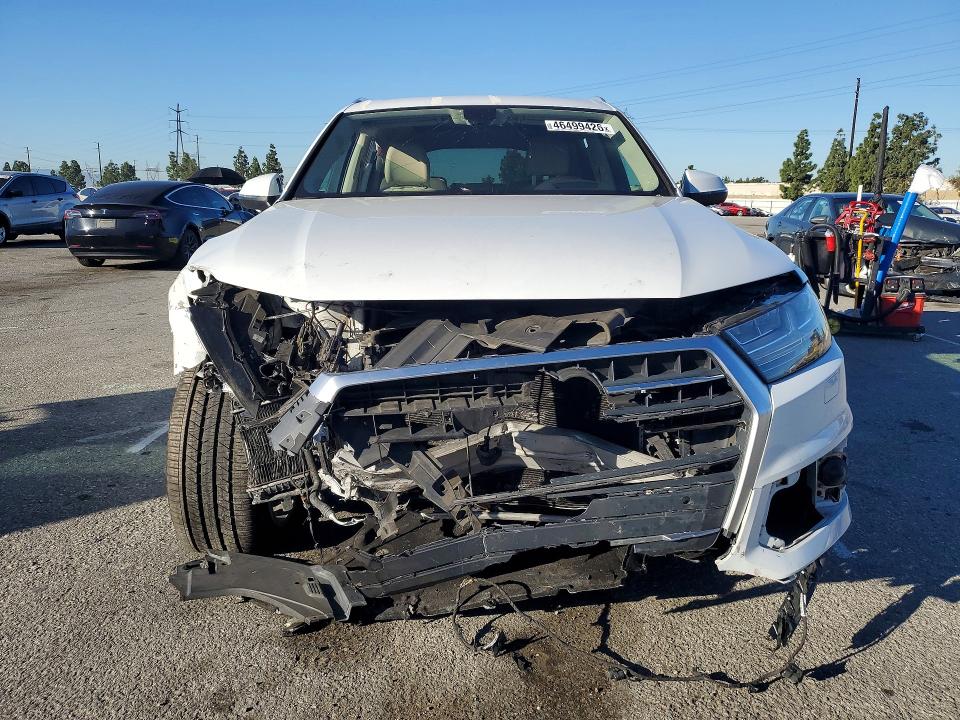 Продажа на аукционе авто 2018 Audi Q7, vin: WA1VAAF76JD043484, номер лота: 46499426