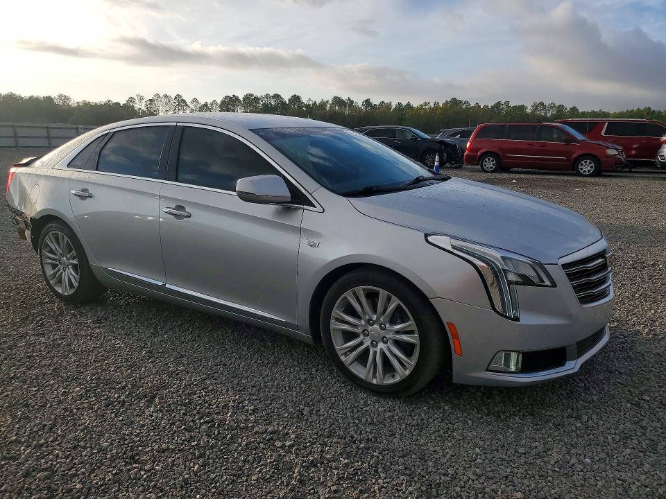 Продажа на аукционе авто 2018 Cadillac Xts, vin: 2G61N5S3XJ9154915, номер лота: 45828696