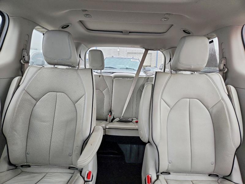 41752176 :رقم المزاد ، 2C4RC1N7XJR139697 vin ، 2018 Chrysler Pacifica مزاد بيع