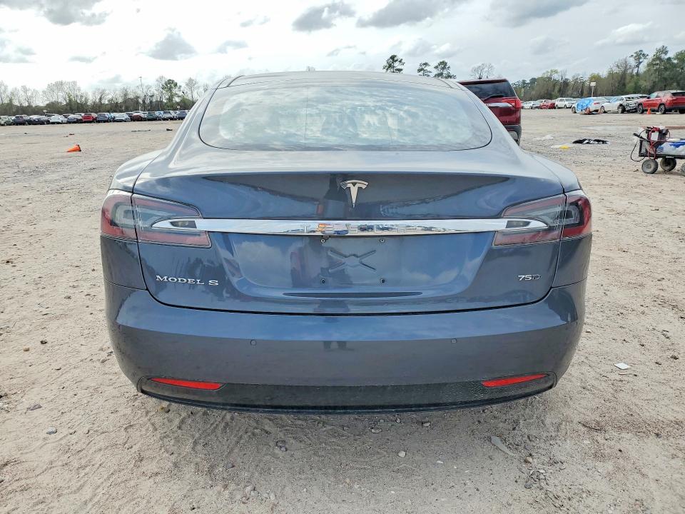 45460706 :رقم المزاد ، 5YJSA1E22GF167834 vin ، 2016 Tesla Model S مزاد بيع