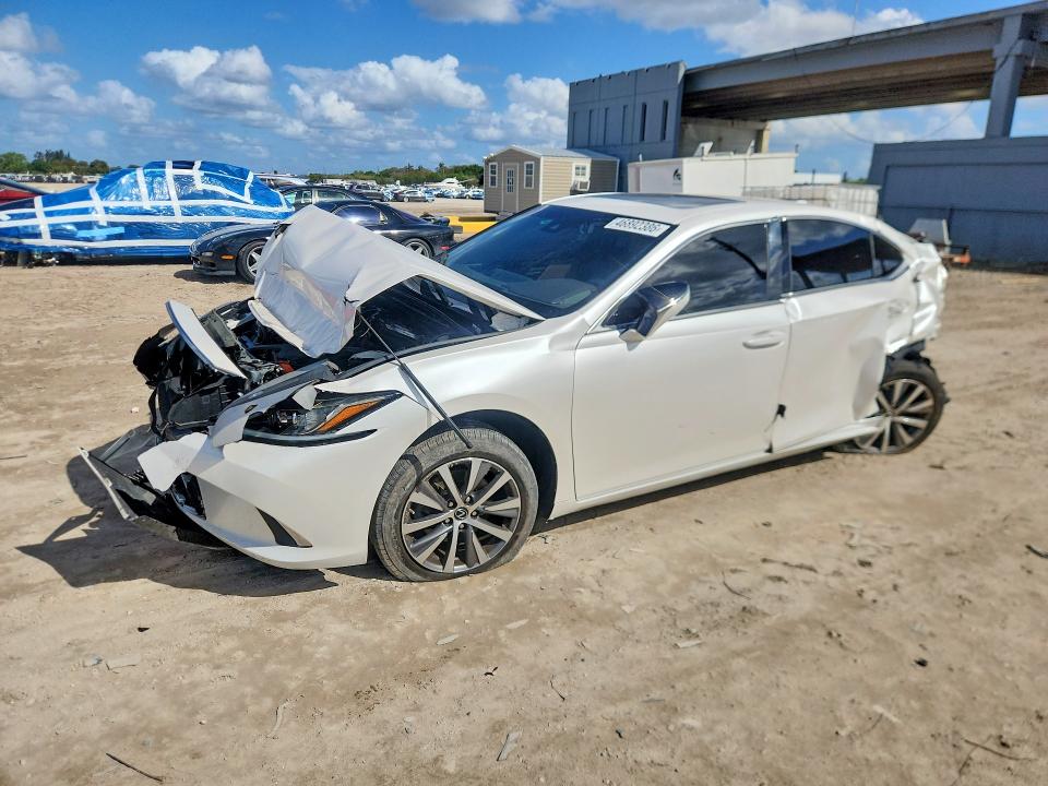 46892386 :رقم المزاد ، 58ACZ1B15MU096922 vin ، 2021 Lexus Es 350 مزاد بيع