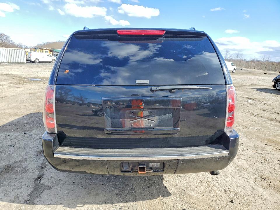 46282316 :رقم المزاد ، 1GKS2MEF9CR231202 vin ، 2012 Gmc Yukon Xl مزاد بيع