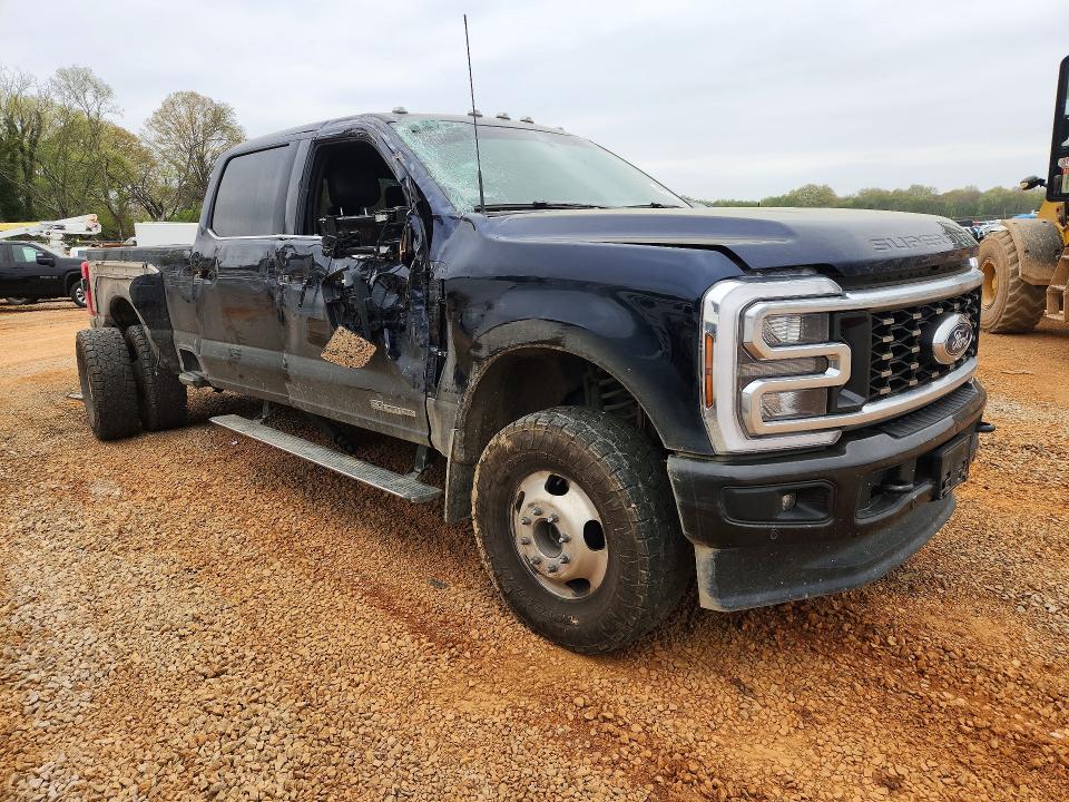 Auction sale of the 2025 Ford F350, vin: 1FT8W3DT6SEC84182, lot number: 46831206
