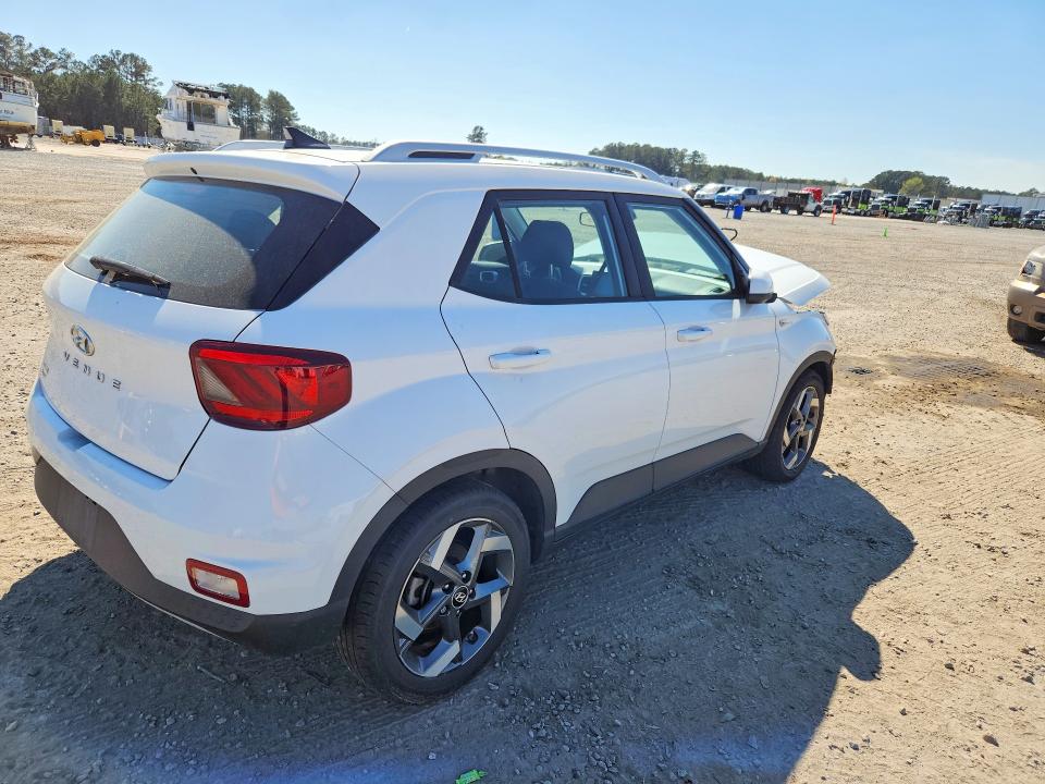 Продажа на аукционе авто 2022 Hyundai Venue, vin: KMHRC8A33NU147995, номер лота: 46683096
