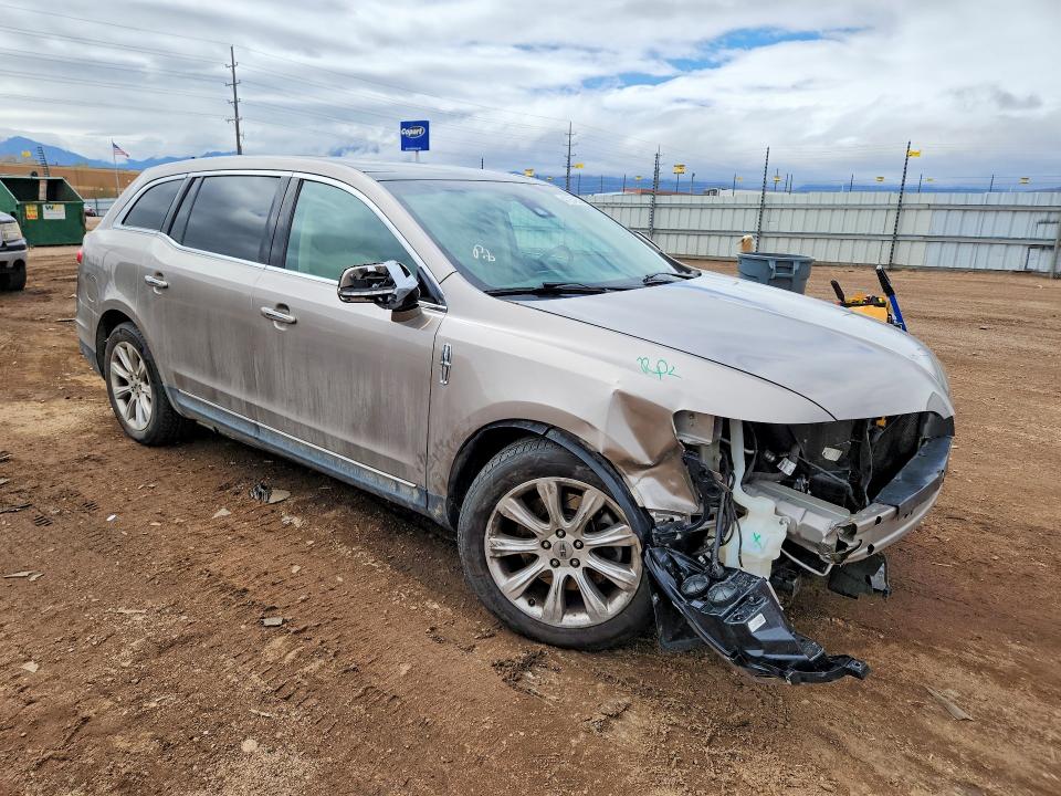 47254256 :رقم المزاد ، 2LMHJ5AT2JBL02167 vin ، 2018 Lincoln Mkt مزاد بيع