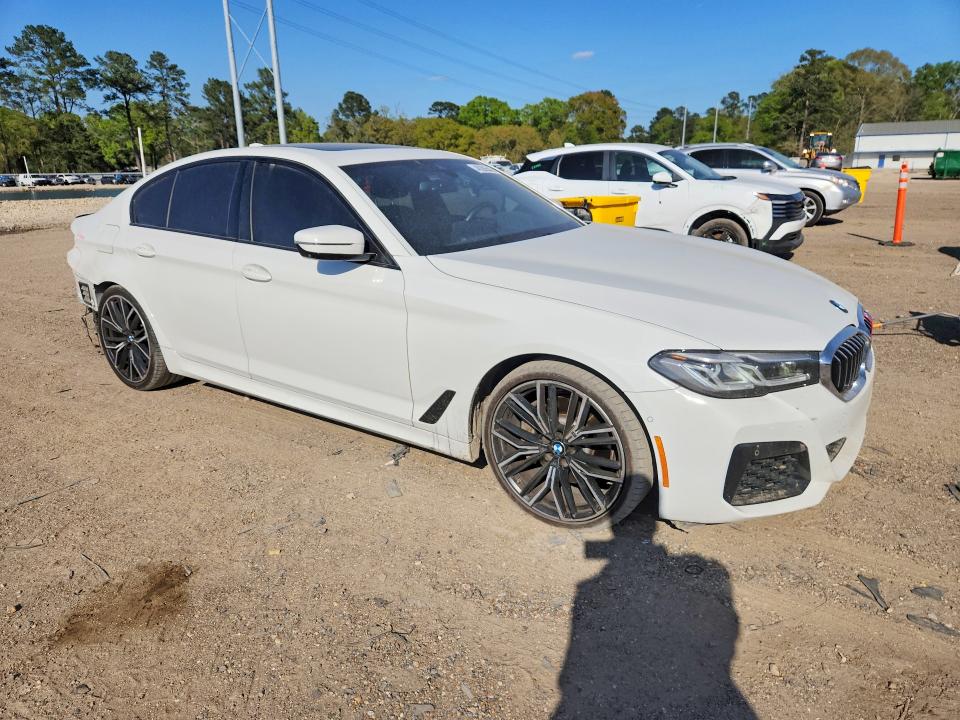 46286546 :رقم المزاد ، WBA53BH0XMWX24811 vin ، 2021 Bmw 530 مزاد بيع