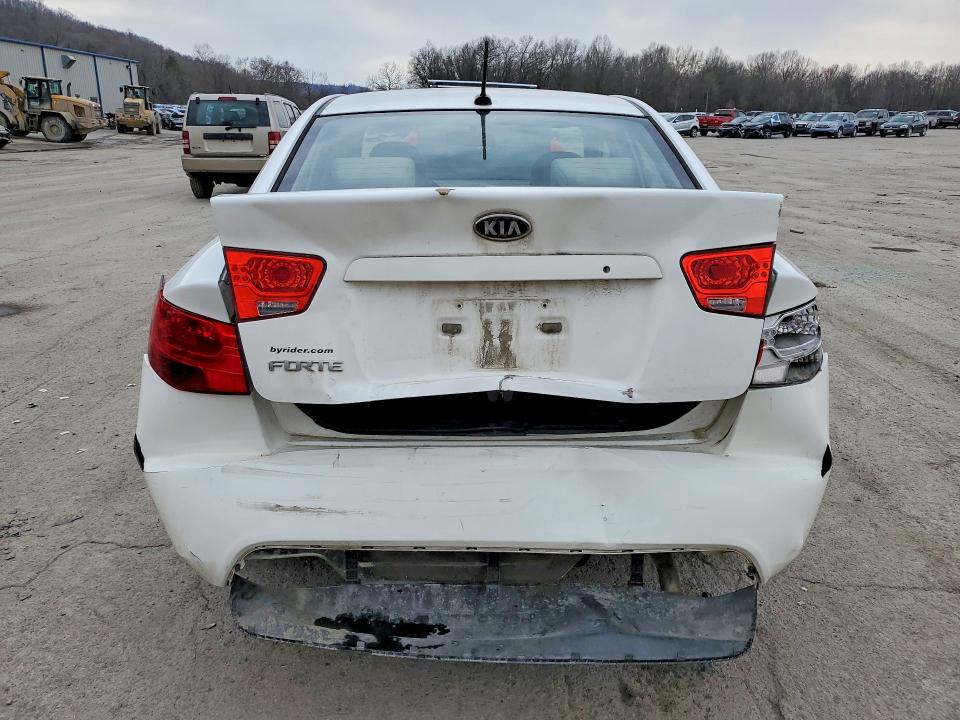 46732496 :رقم المزاد ، KNAFT4A21C5609207 vin ، 2012 Kia Forte مزاد بيع