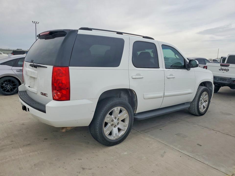 45950786 :رقم المزاد ، 1GKFC13J37R136113 vin ، 2007 Gmc Yukon مزاد بيع