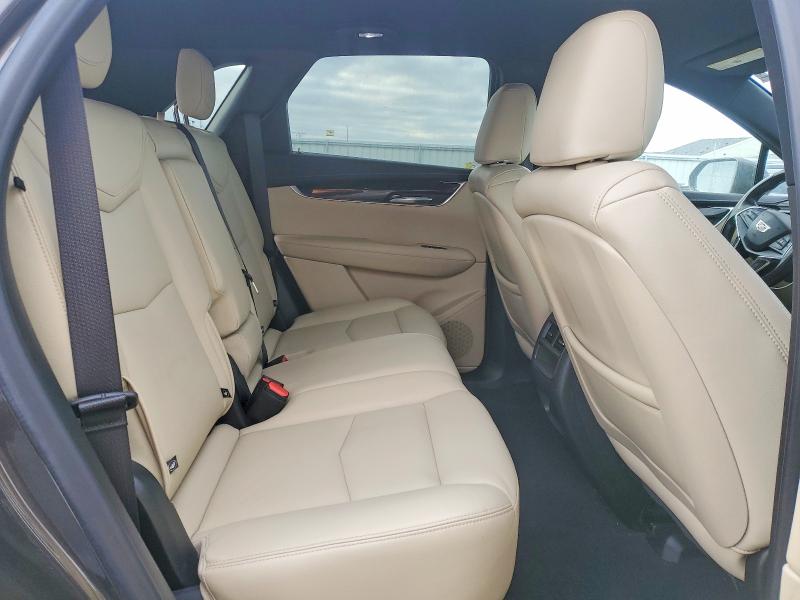 46887136 :رقم المزاد ، 1GYKNBRS9KZ178993 vin ، 2019 Cadillac Xt5 مزاد بيع
