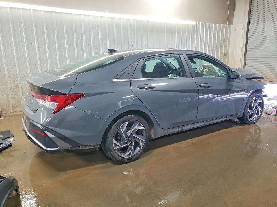 2024 Hyundai Elantra მანქანა იყიდება აუქციონზე, vin: KMHLS4DG3RU812349, აუქციონის ნომერი: 46038916