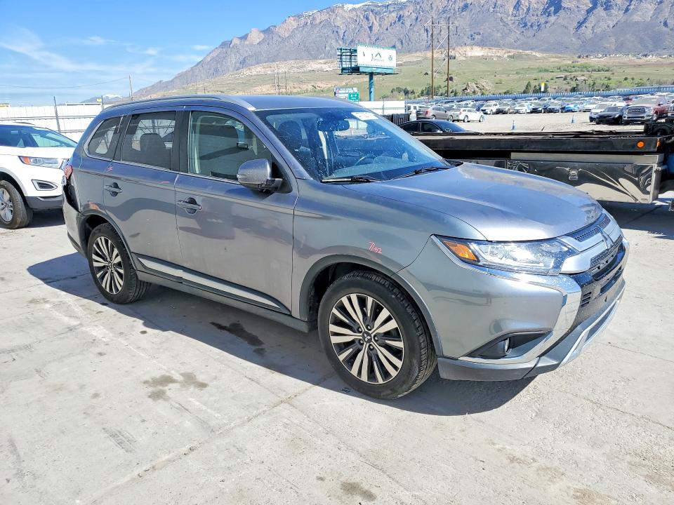 Продаж на аукціоні авто 2019 Mitsubishi Outlander, vin: JA4AZ3A32KZ041937, номер лоту: 47725716