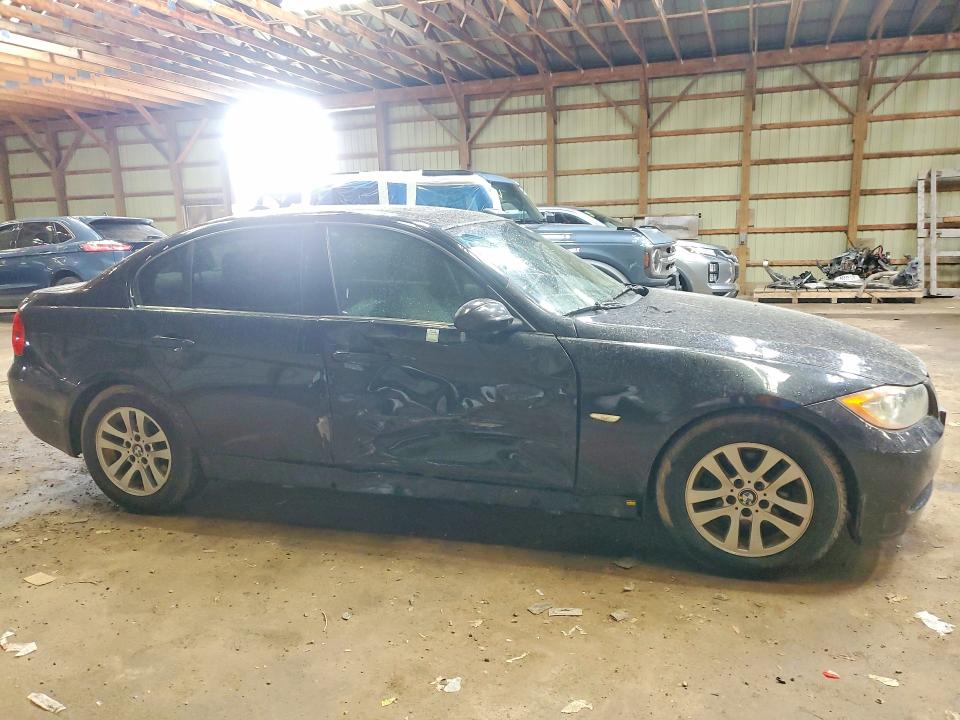 2007 Bmw 328 მანქანა იყიდება აუქციონზე, vin: WBAVA33537KX83029, აუქციონის ნომერი: 47869236
