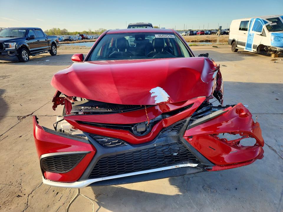 Продаж на аукціоні авто 2021 Toyota Camry, vin: 4T1G11AK5MU496134, номер лоту: 46452516