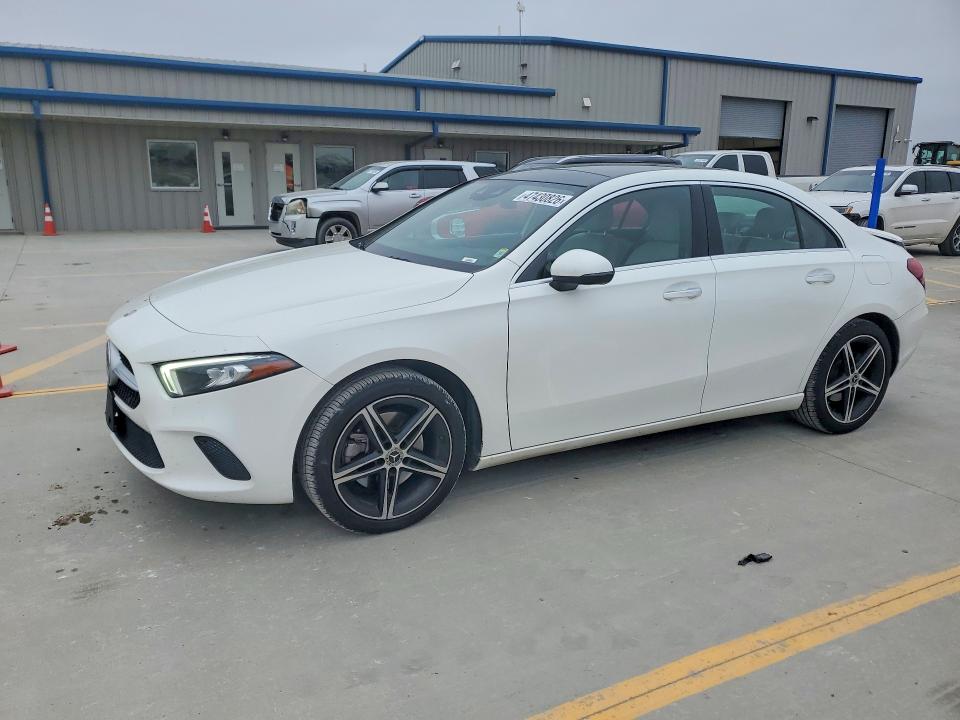 2019 Mercedes-benz A მანქანა იყიდება აუქციონზე, vin: WDD3G4FB4KW020783, აუქციონის ნომერი: 47430826
