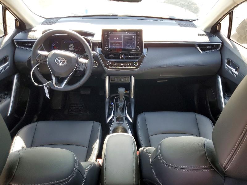 46900606 :رقم المزاد ، 7MUEAAAGXNV015815 vin ، 2022 Toyota Corolla Cross مزاد بيع