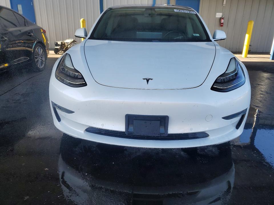 2018 Tesla Model 3 მანქანა იყიდება აუქციონზე, vin: 5YJ3E1EA4JF044527, აუქციონის ნომერი: 47840916