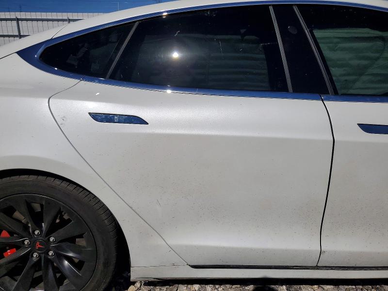41832036 :رقم المزاد ، 5YJSA1E23KF347865 vin ، 2019 Tesla Model S مزاد بيع
