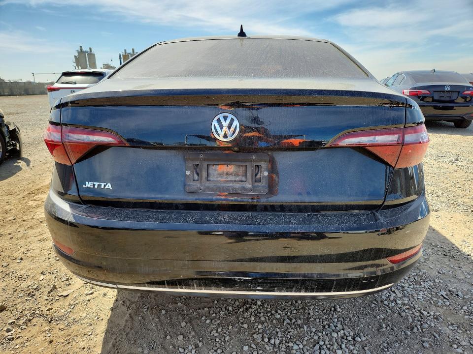 45870966 :رقم المزاد ، 3VWC57BUXMM082908 vin ، 2021 Volkswagen Jetta مزاد بيع