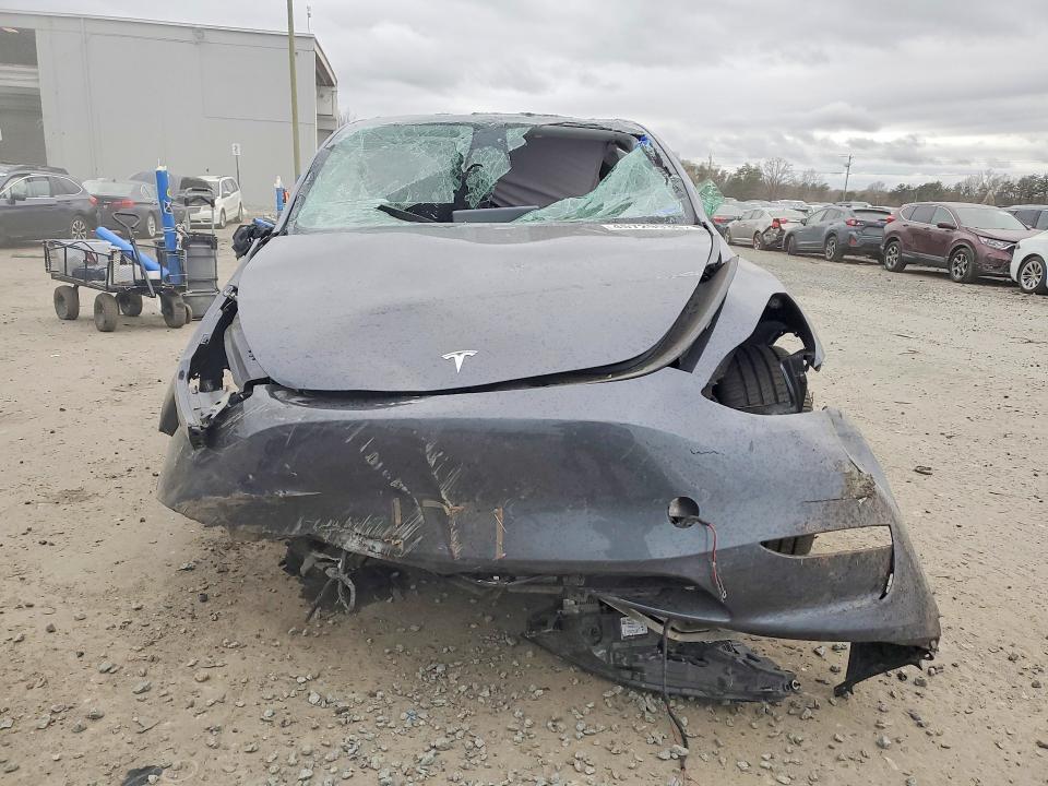 45729936 :رقم المزاد ، 7SAYGDEF5PF660973 vin ، 2023 Tesla Model Y مزاد بيع