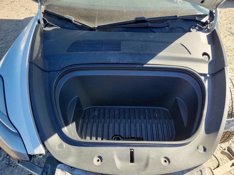 2020 Tesla Model Y მანქანა იყიდება აუქციონზე, vin: 5YJYGDEE5LF059027, აუქციონის ნომერი: 46207016