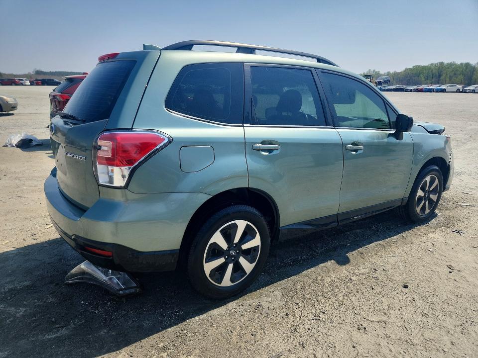 2018 Subaru Forester მანქანა იყიდება აუქციონზე, vin: JF2SJABC2JH417904, აუქციონის ნომერი: 47544266
