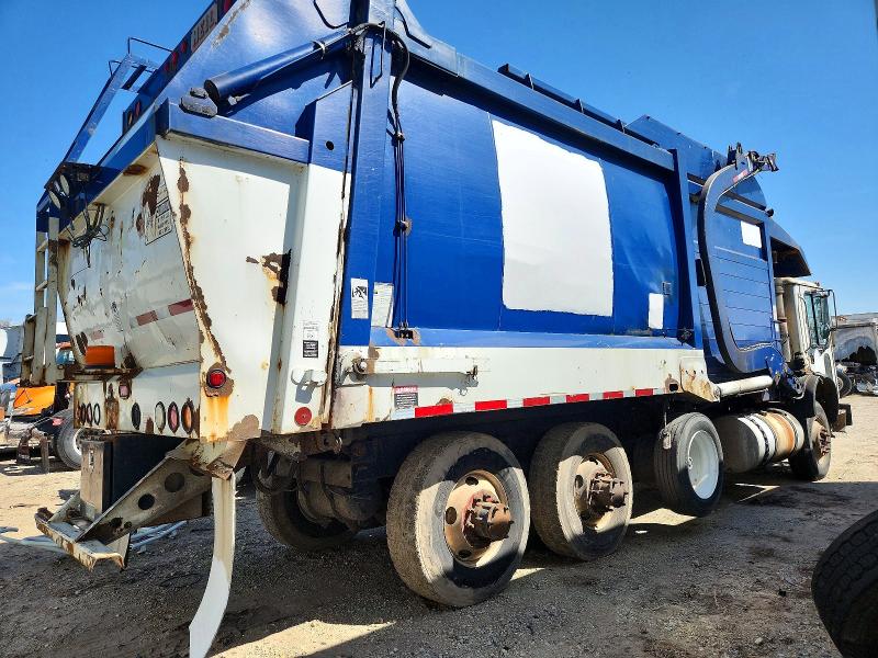 Продаж на аукціоні авто 2011 Mack Mru613, vin: 1M2AV02C7BM007242, номер лоту: 46234726