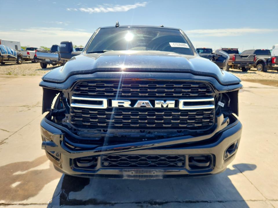 55246446 :رقم المزاد ، 3C63R3HL0RG260238 vin ، 2024 Ram 3500 مزاد بيع