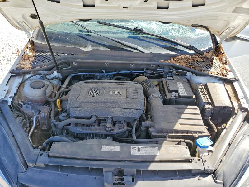 2018 Volkswagen Golf მანქანა იყიდება აუქციონზე, vin: 3VWB17AU1JM262167, აუქციონის ნომერი: 46918116